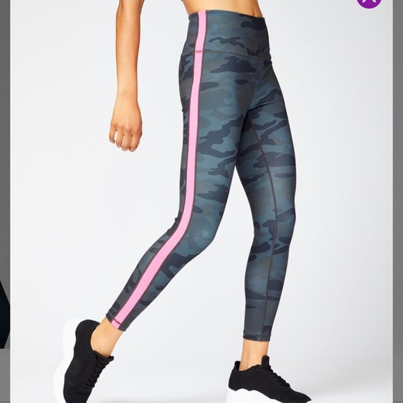 NWOT Reebok size M full length leggings - Picture 3 of 4